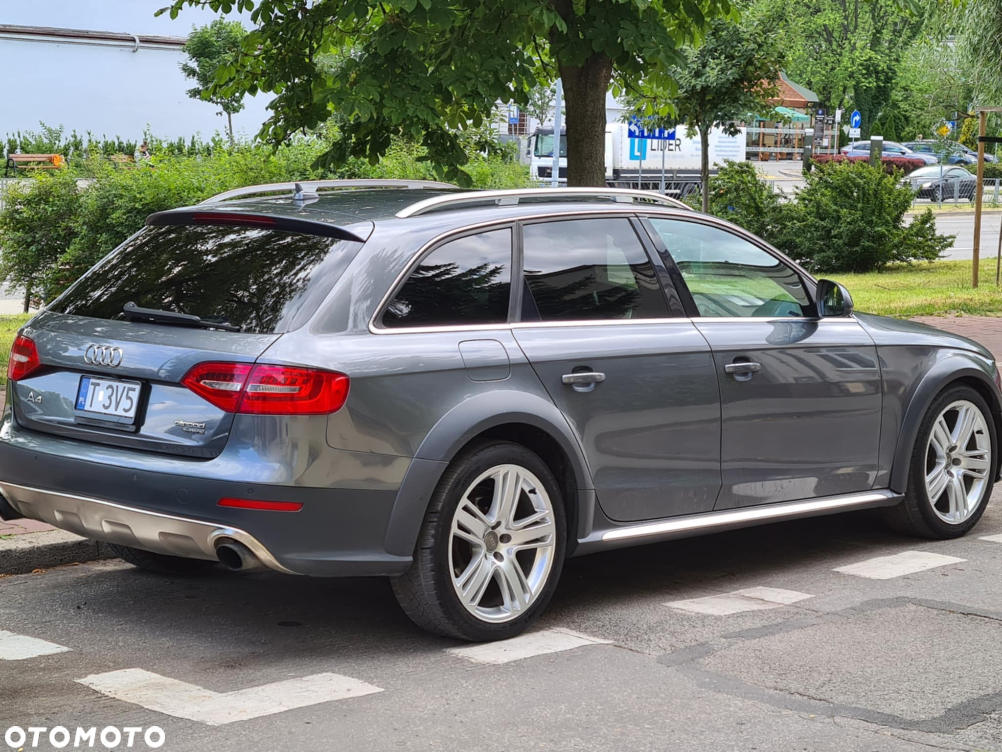 Audi A4 Allroad quattro 2.0 TFSI S tronic - 4