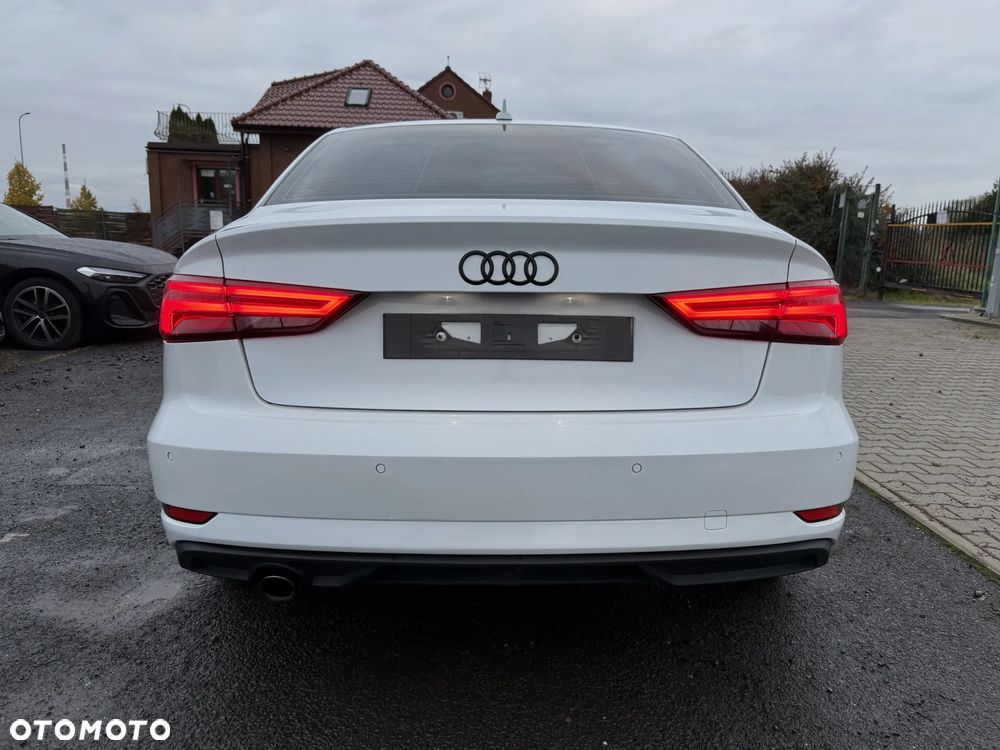 Audi A3 Limousine 30 TDI sport - 6