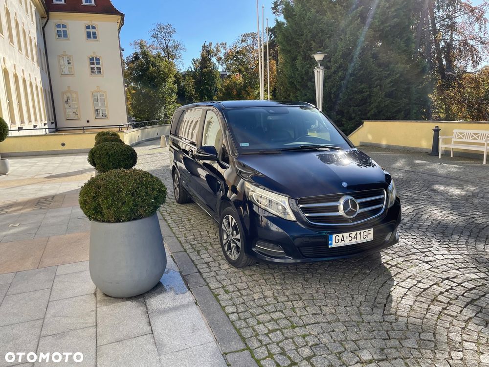Mercedes-Benz Klasa V 250 d 4-Matic Exclusive 7G-Tronic - 4