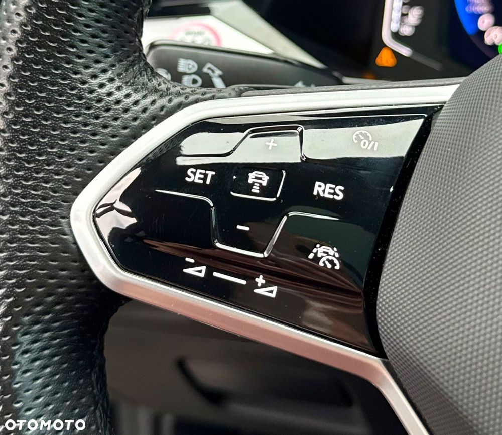 Volkswagen Arteon 2.0 TDI R-Line DSG - 18