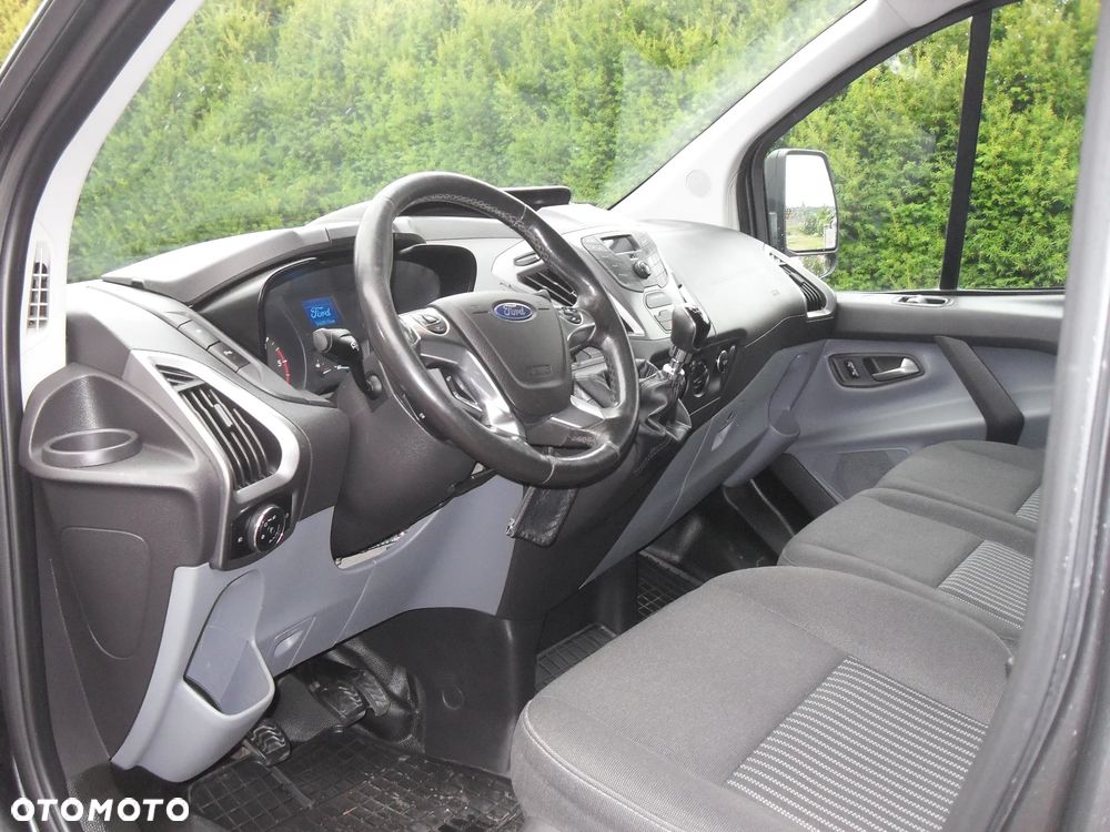 Ford Transit Custom - 10