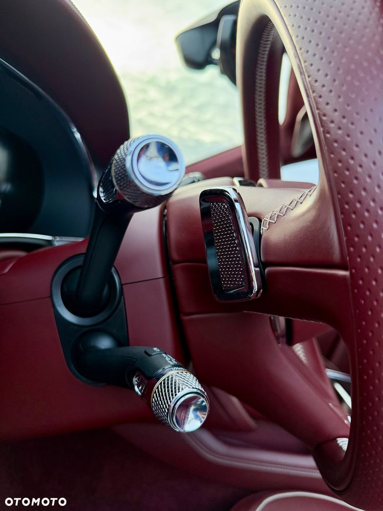 Bentley Inny - 10