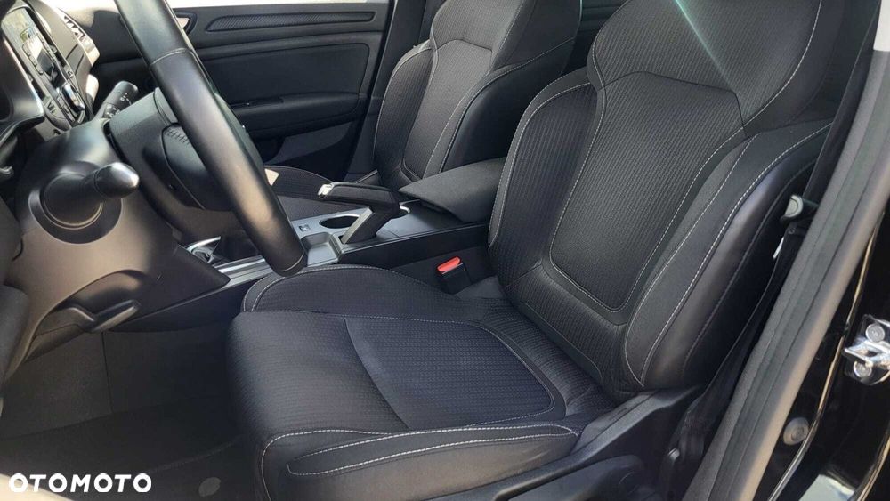 Renault Megane - 11