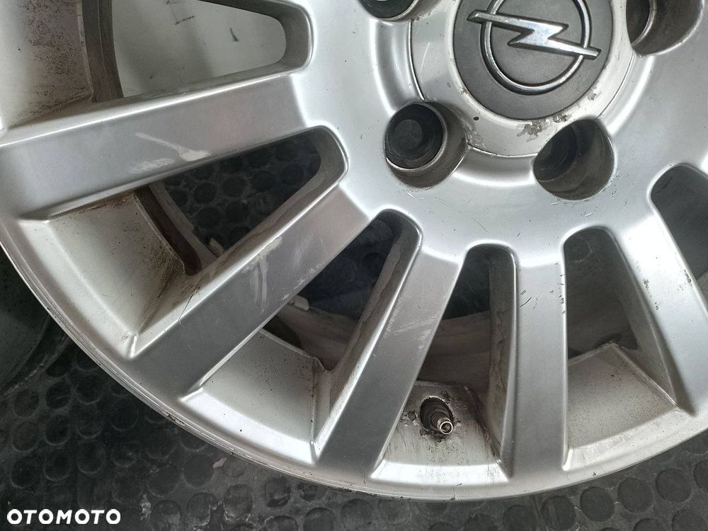 FELGI ALUMINIOWE KOMPLET 16 OPEL ZAFIRA B - 9