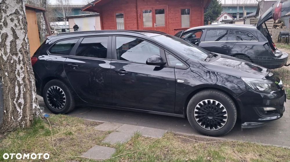 Opel Astra 1.6 CDTI DPF ecoFLEX Start/Stop ENERGY - 2