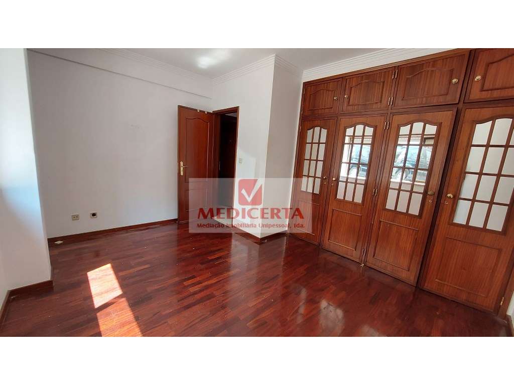 T1 - Belas - Grande imagem: 2/13