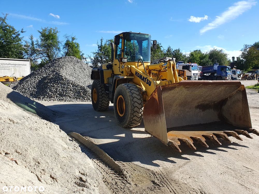 Komatsu WA 320-3H - 3