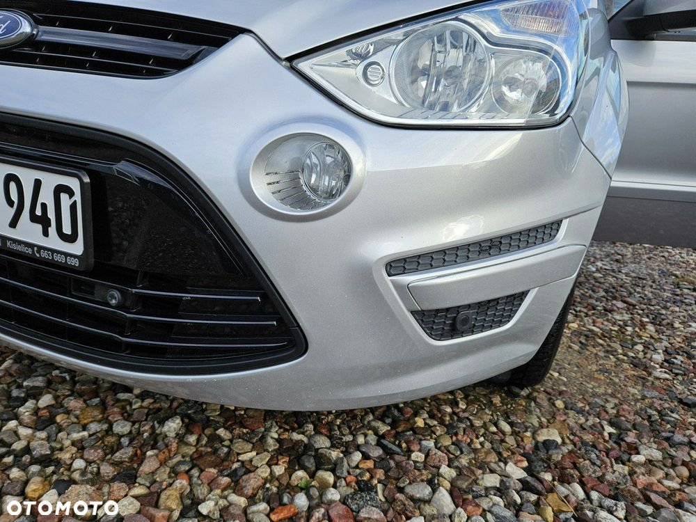 Ford S-Max - 22