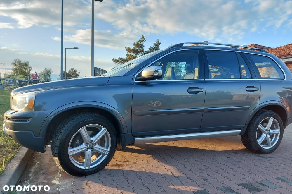 Volvo XC 90 - 2
