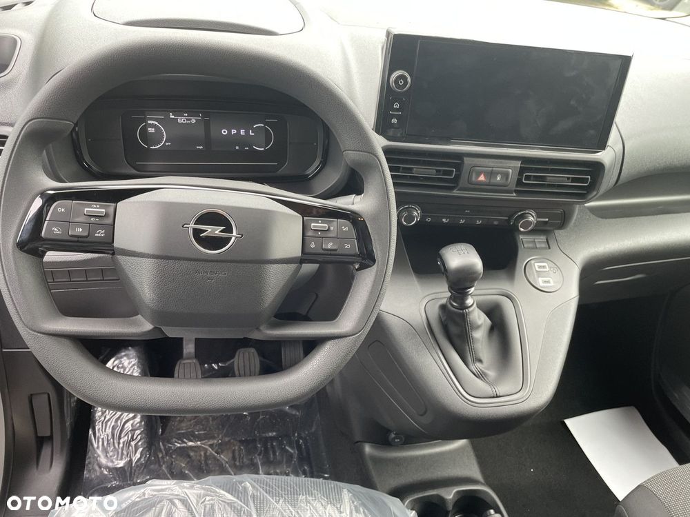Opel Combo Cargo Combo Cargo L1 650kg 1.5 Diesel S&S 102 KM MT6 - 19
