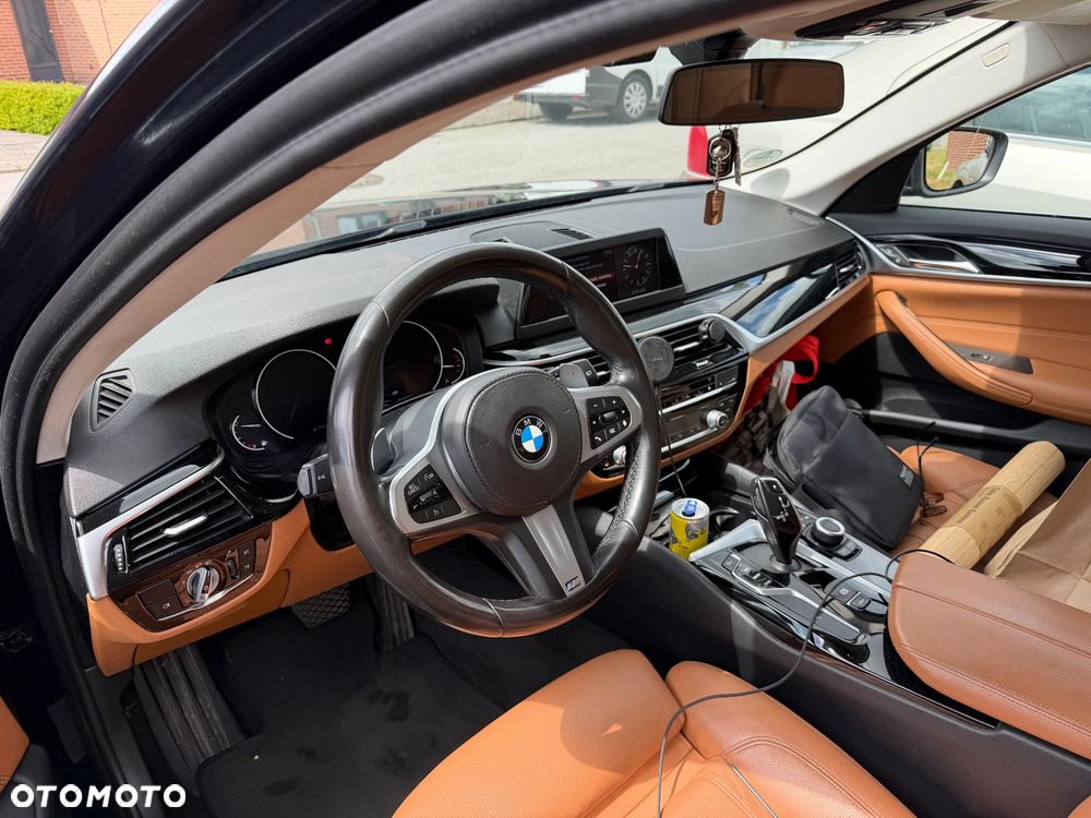 BMW Seria 5 520i M Sport Edition - 5