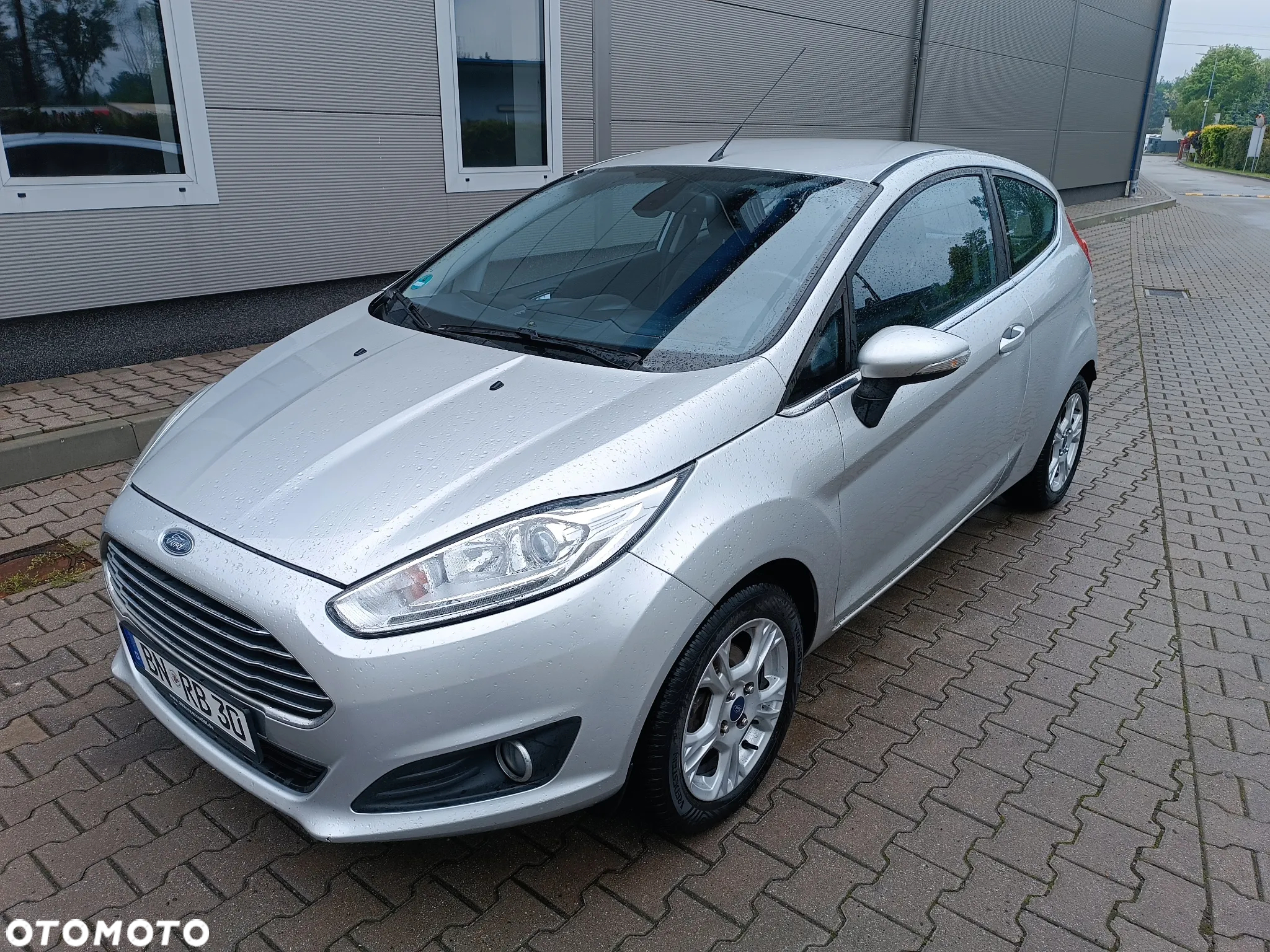 Ford Fiesta 1.0 EcoBoost S&S TITANIUM - 2