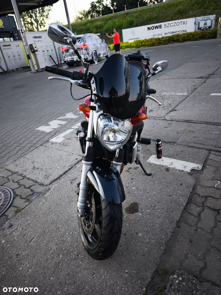 Yamaha FZ6 - 8