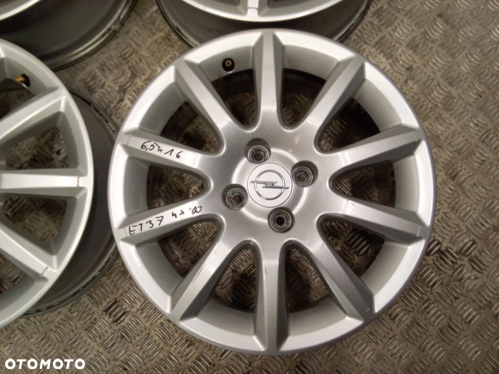 Felgi Opel Corsa C D E Meriva 6,5Jx16 et37 4x100 - 3