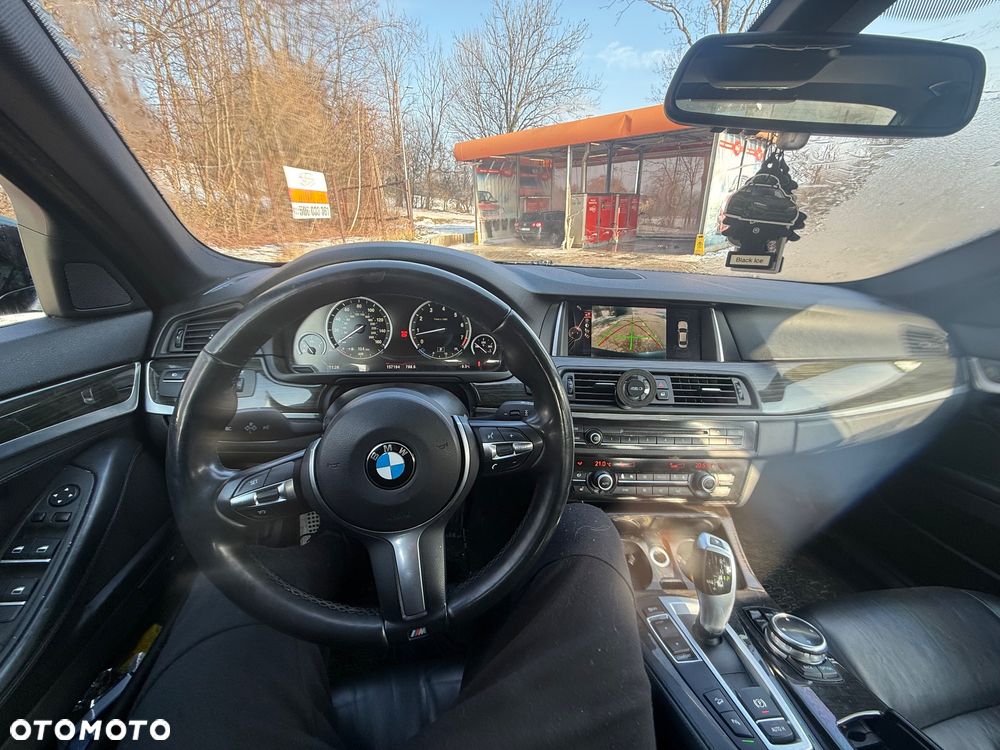 BMW Seria 5 528i xDrive - 8