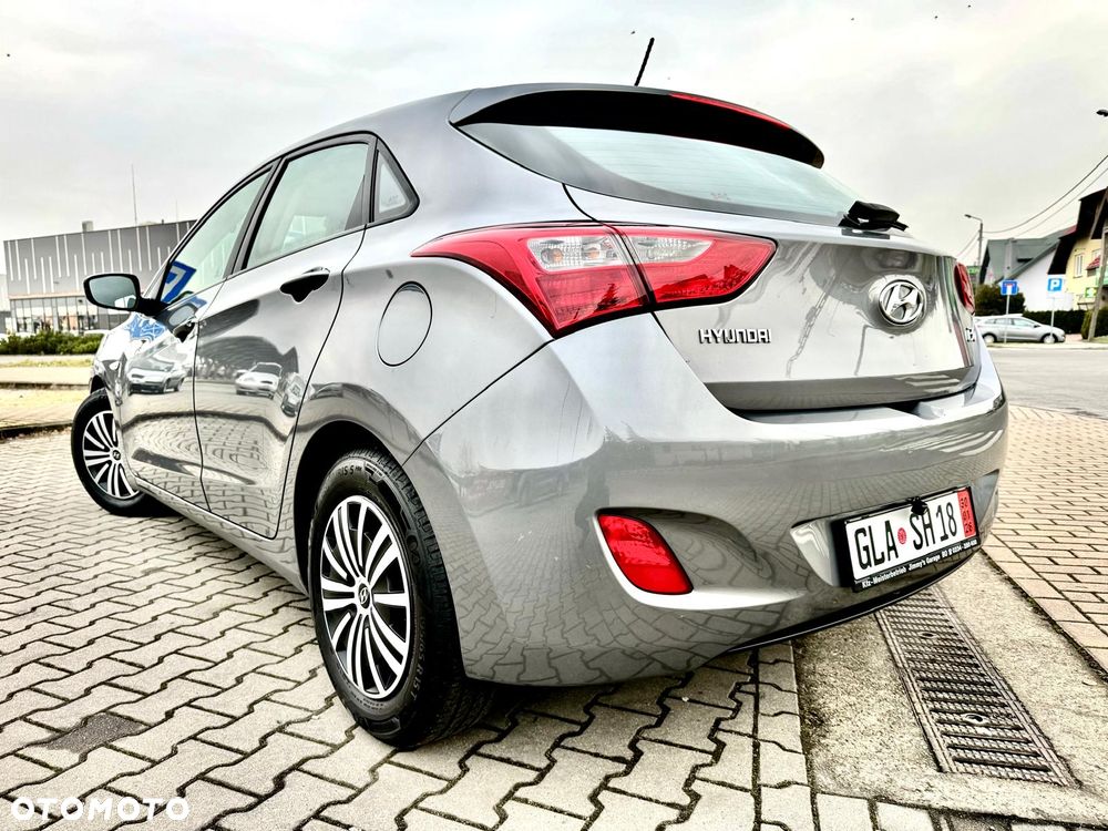 Hyundai i30 1.4 Premium - 37