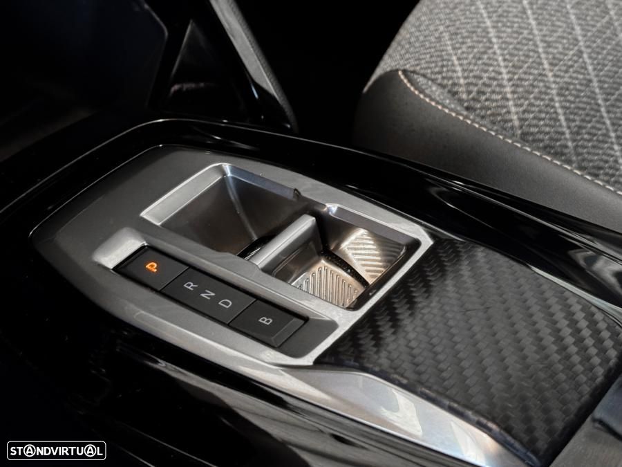Peugeot e-208 50 kWh Allure Pack - 23