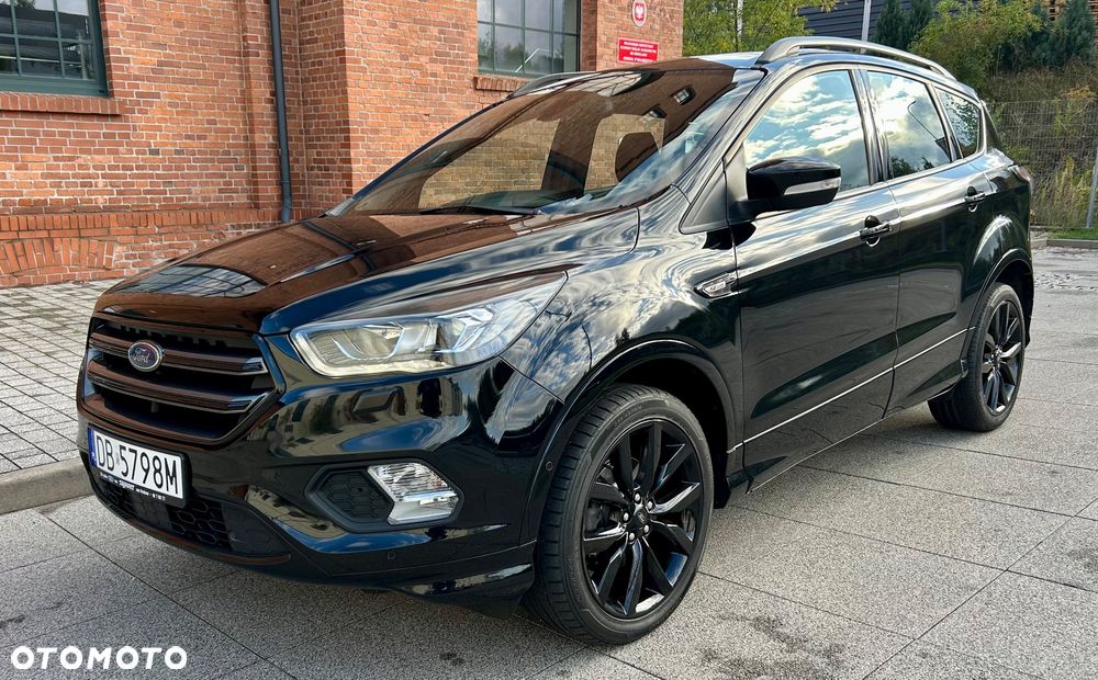 Ford Kuga 1.5 EcoBoost 2x4 ST-Line - 3