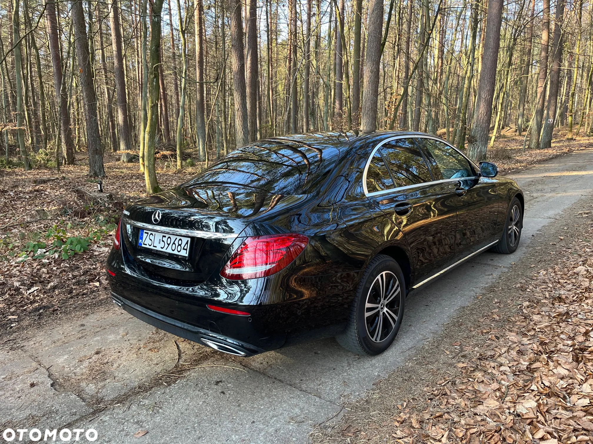 Mercedes-Benz Klasa E 200 d T 9G-TRONIC - 6