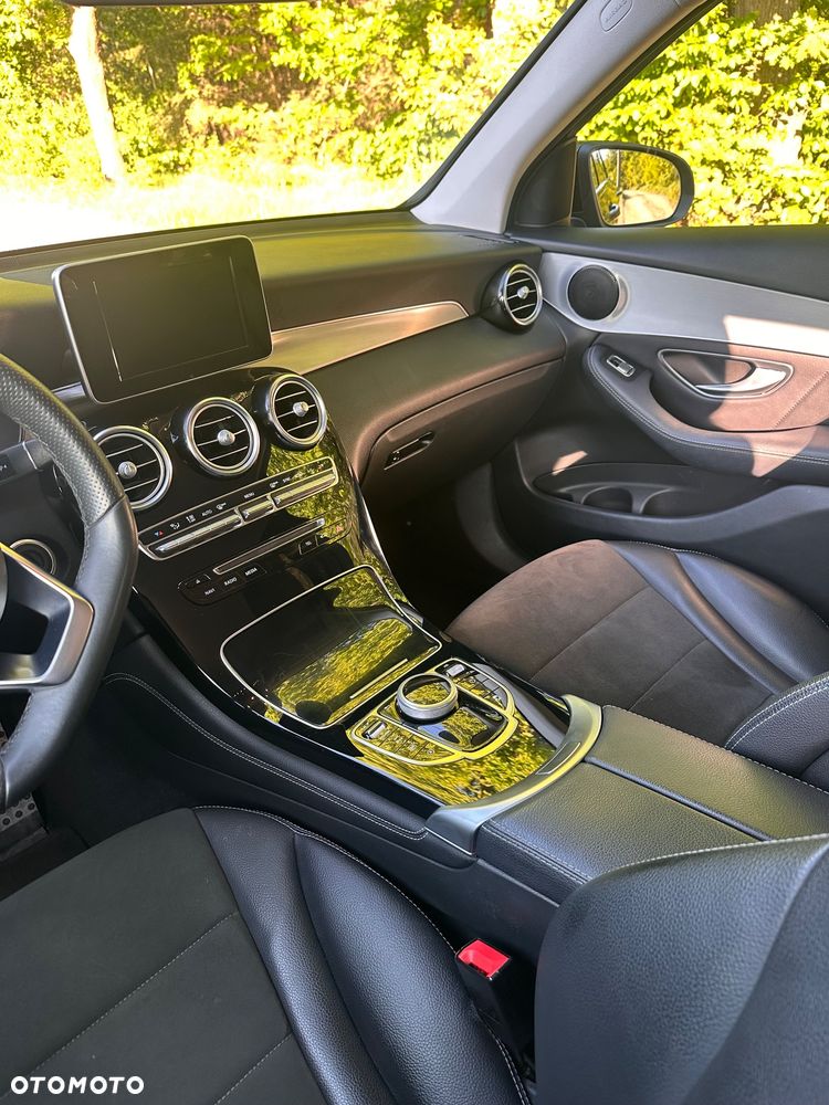 Mercedes-Benz GLC - 10