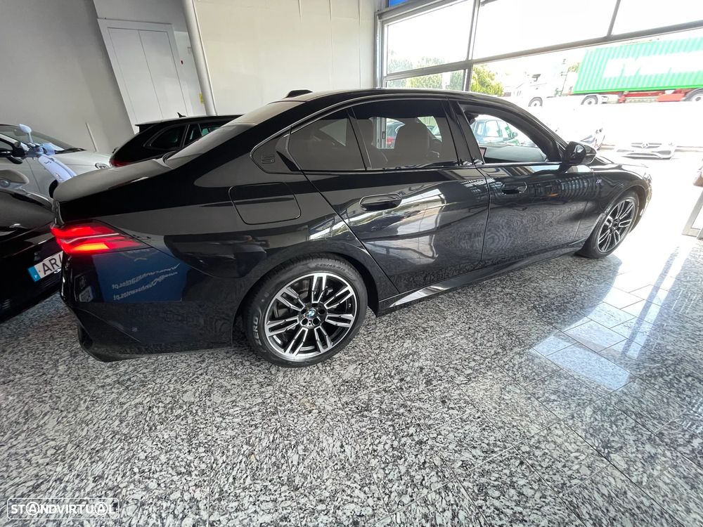 BMW 520 d Pack Desportivo M - 24