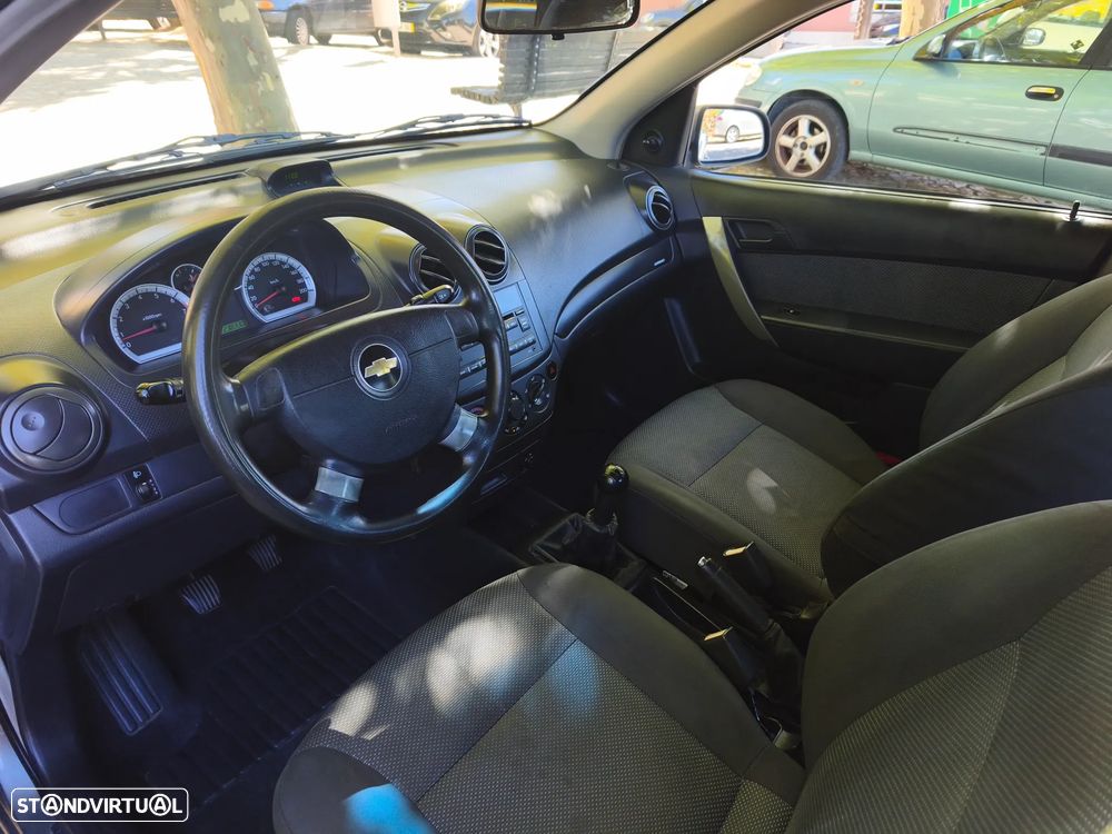 Chevrolet Aveo 1.2 LS - 7