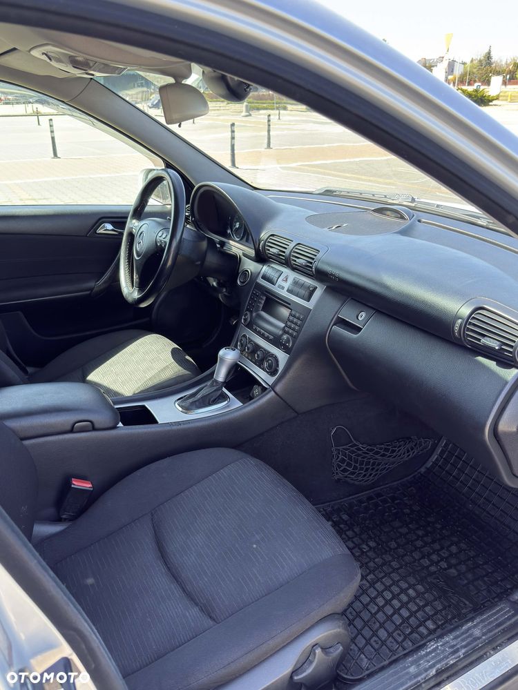 Mercedes-Benz Klasa C 220 CDI Automatik Classic Sport Edition - 10