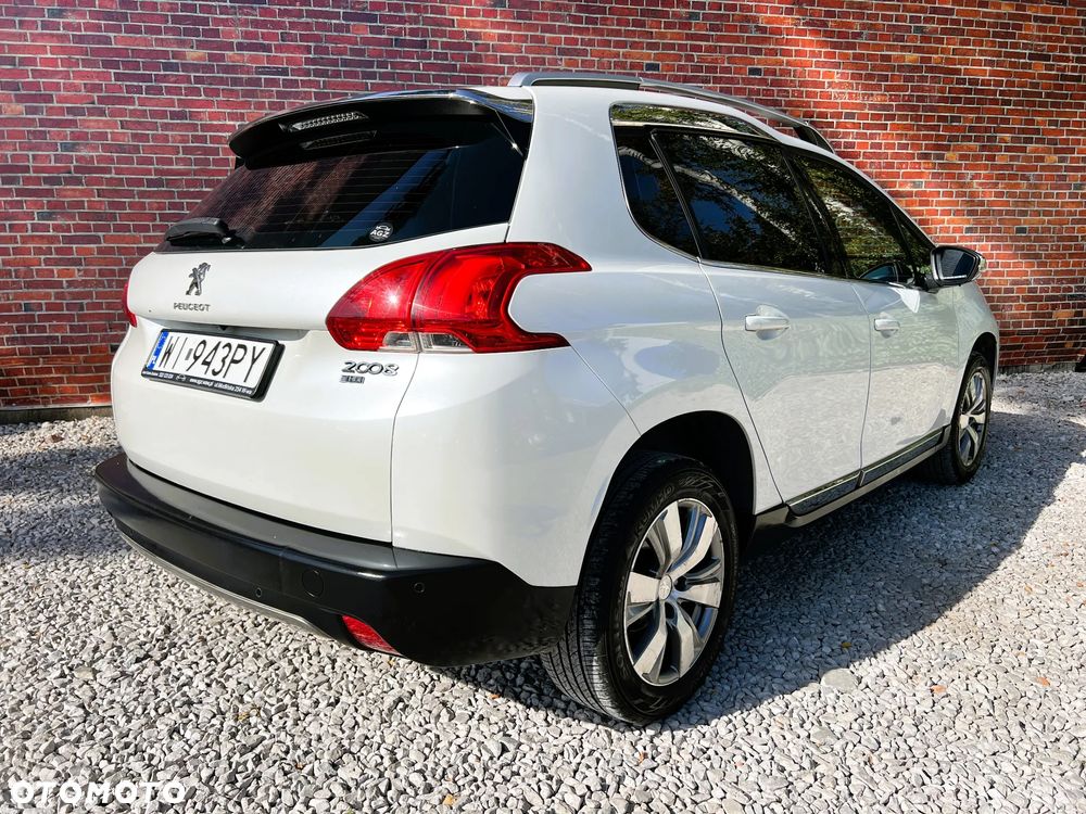 Peugeot 2008 - 5