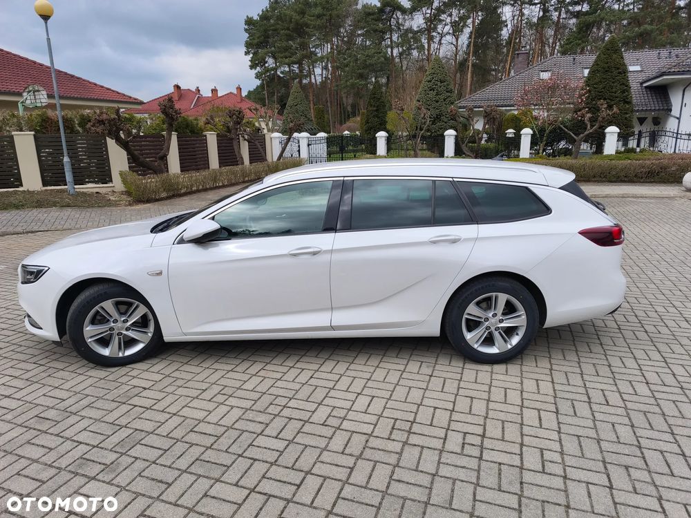 Opel Insignia Sports Tourer 1.6 Diesel Innovation - 2