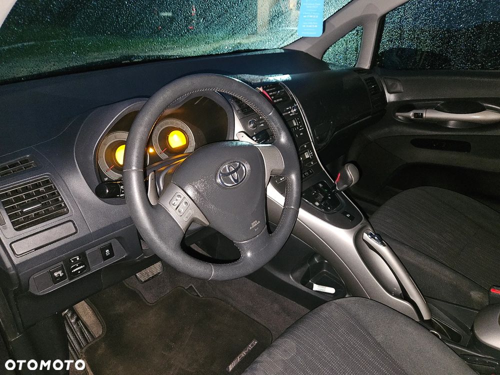 Toyota Auris 1.4 D-4D Premium MM - 9
