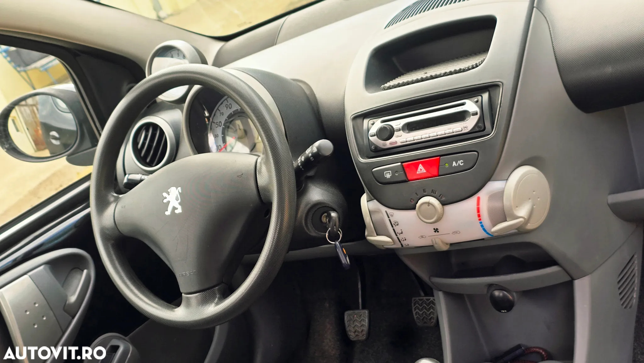 Peugeot 107 - 10