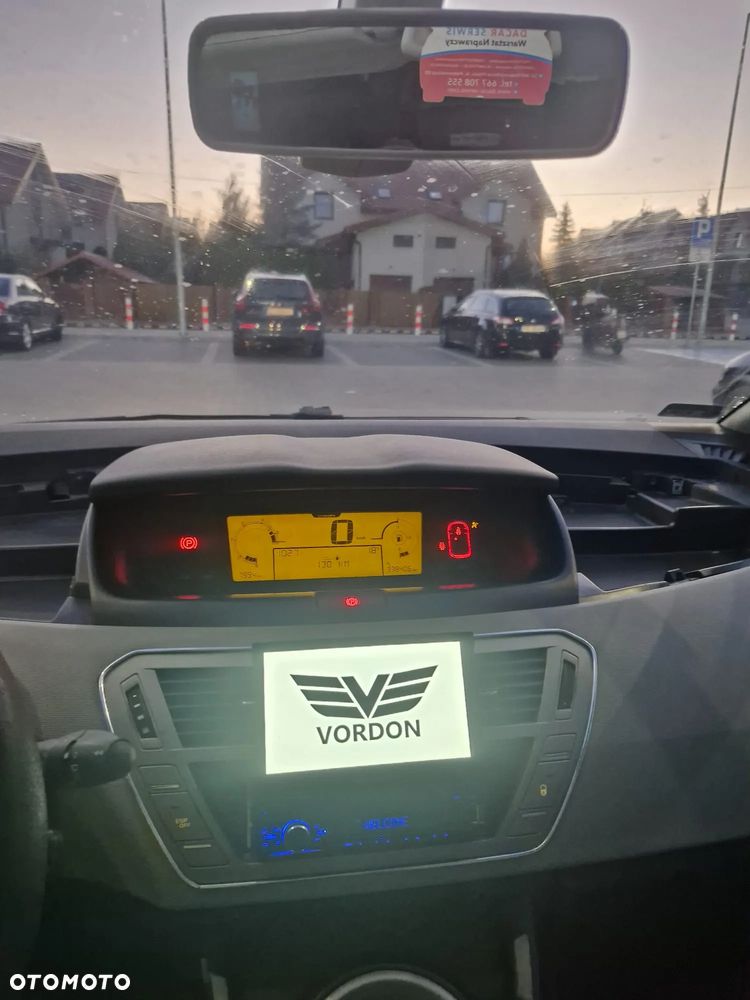 Citroën C4 Picasso 1.6 HDi Impress - 8