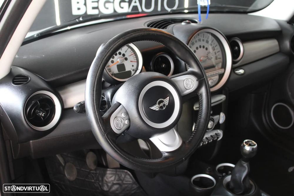 MINI Clubman - 25