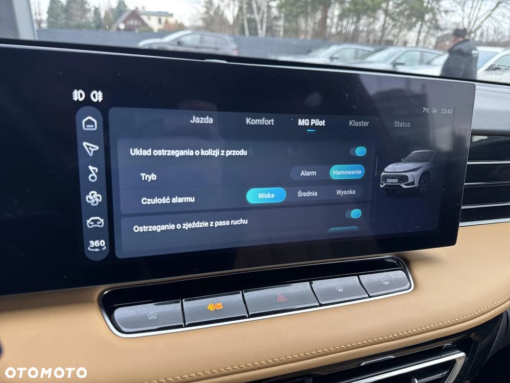 MG HS 1.5 T-GDI Exclusive DCT - 21