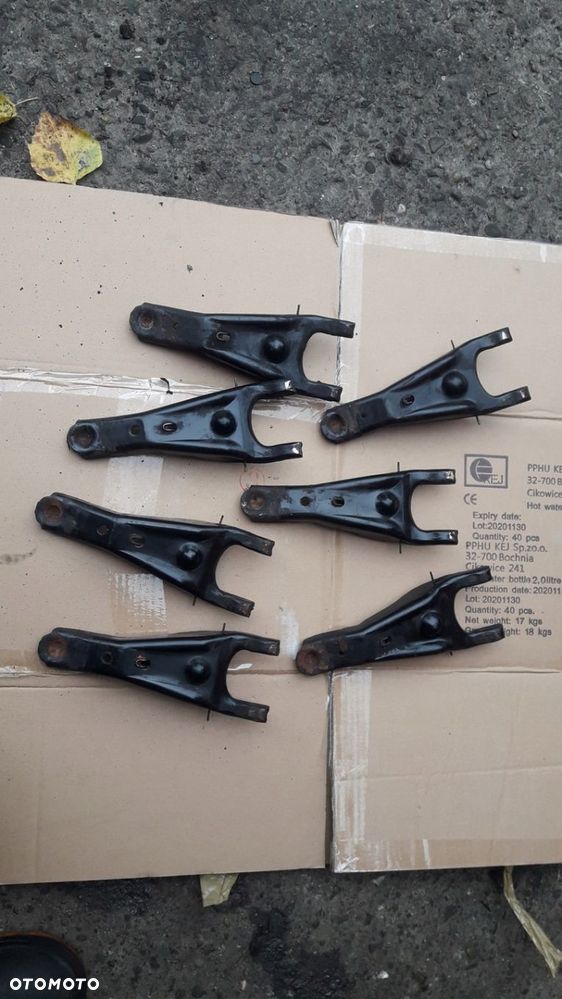 Mazda 323 f Premacy 626 2.0 TD Ditd MPV 6 2.0 citd łapa sprzęgła widełki - 4