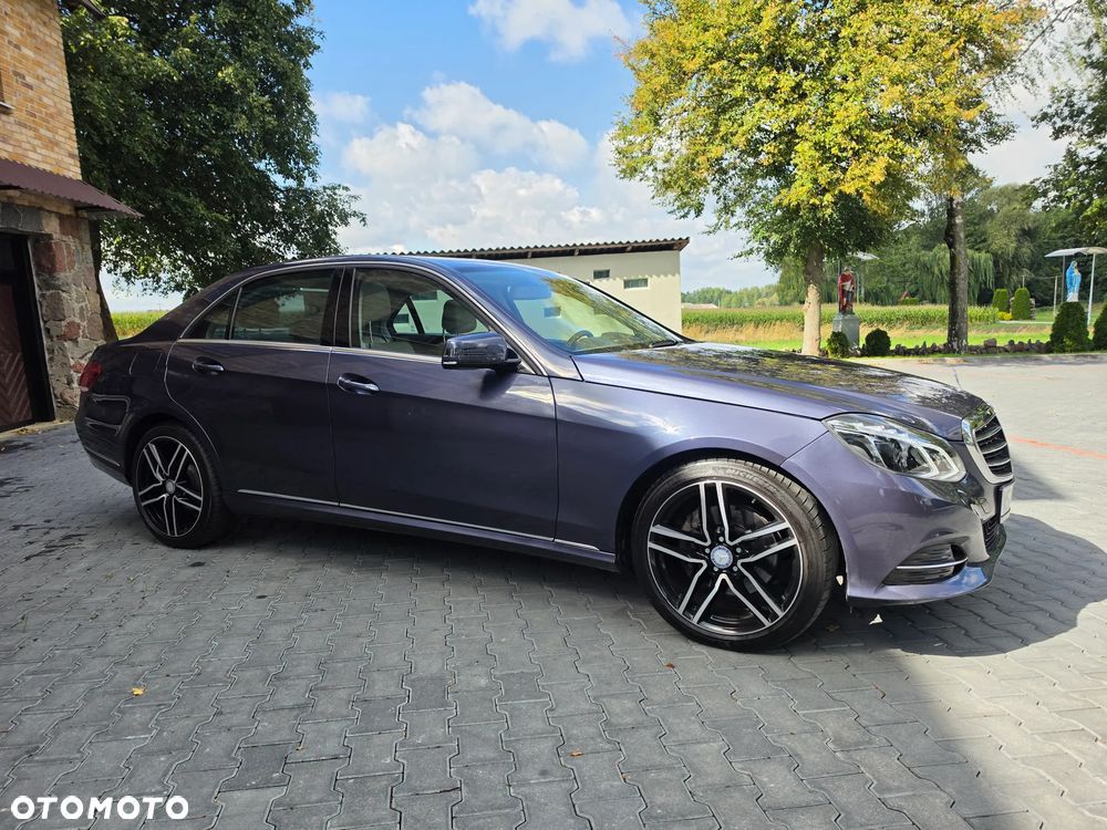 Mercedes-Benz E-Class 2014 photo 4