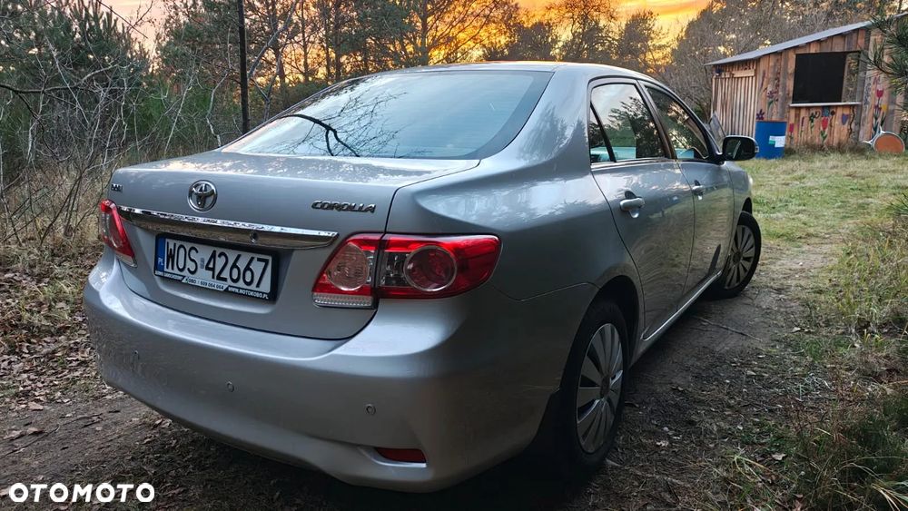 Toyota Corolla 1.4 D-4D Premium - 5