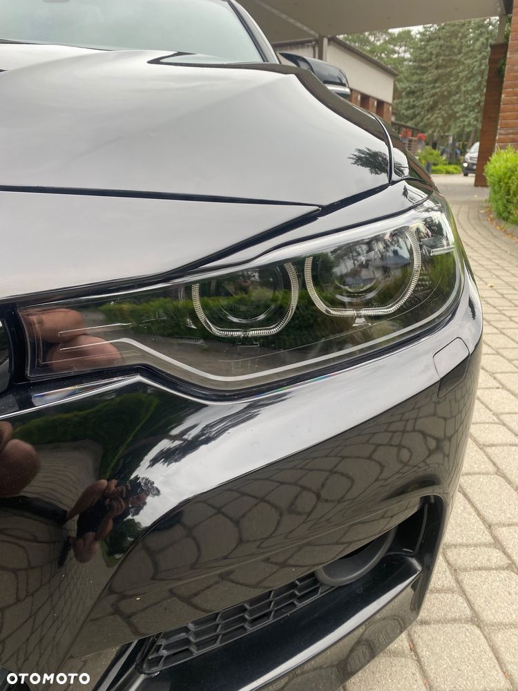 BMW Seria 3 318d DPF - 14