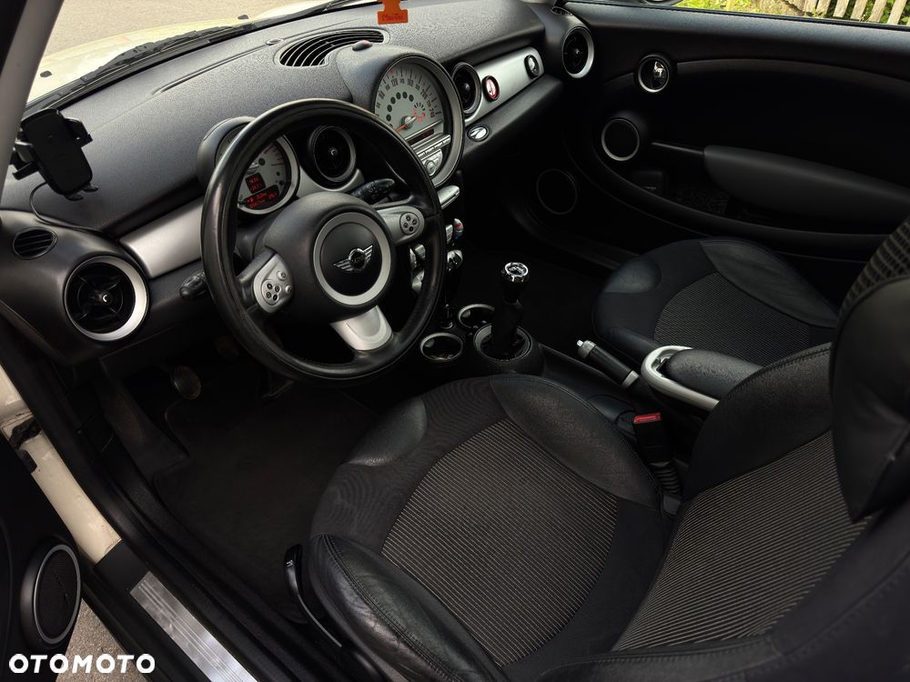 MINI Cooper D - 5