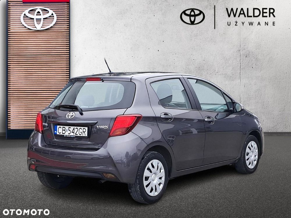 Toyota Yaris - 5