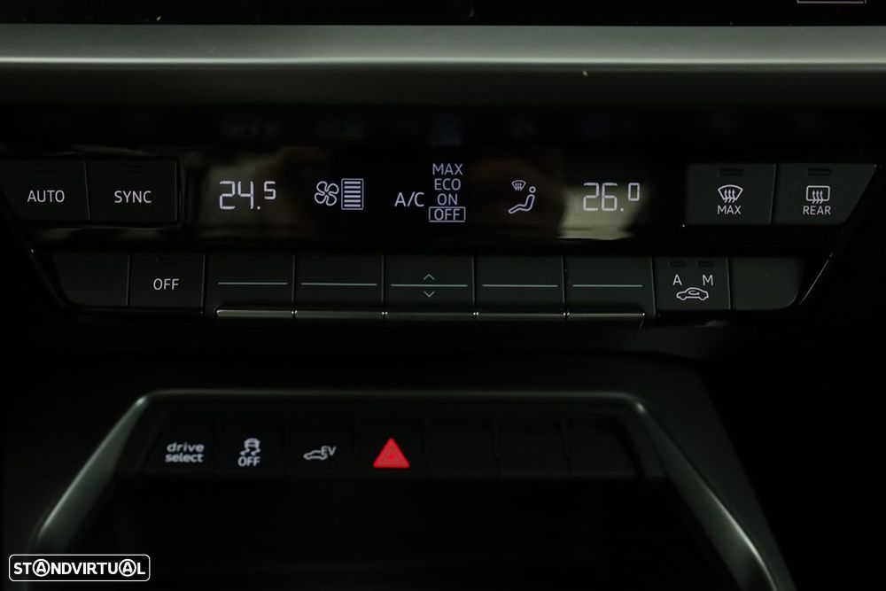 Audi A3 Sportback 45 TFSIe S line - 13