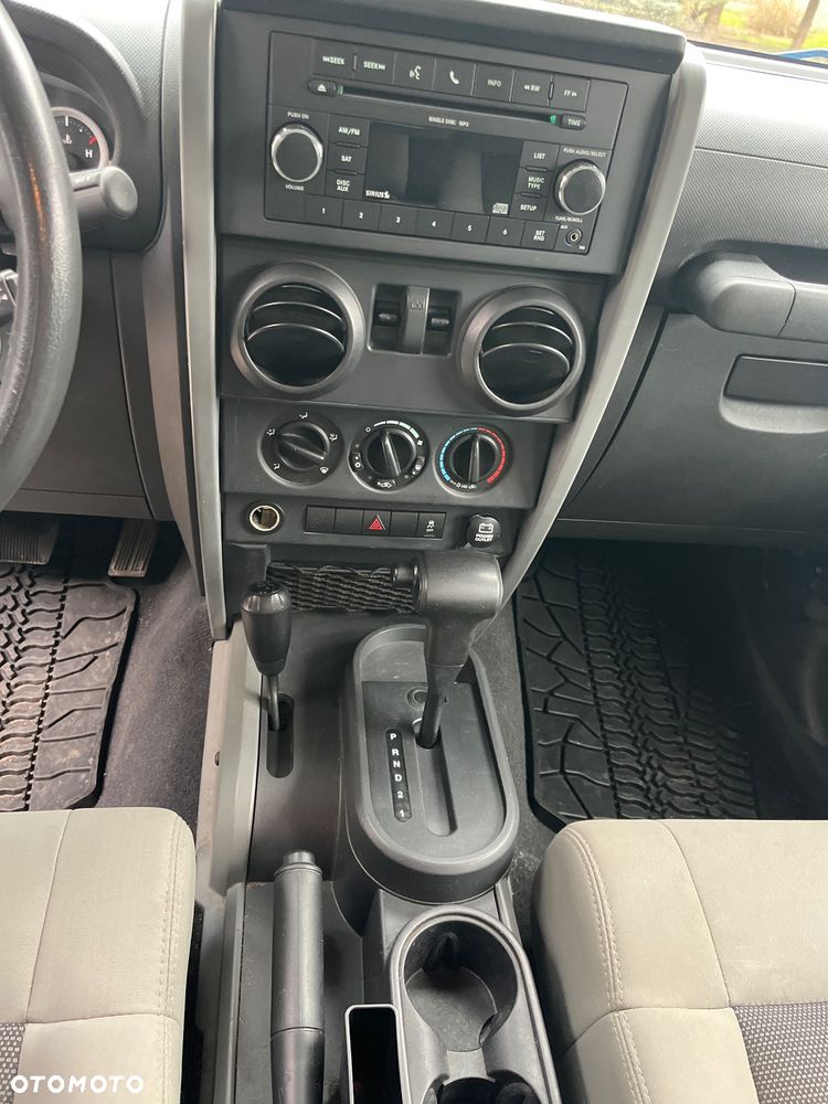 Jeep Wrangler 3.8 Automatik Sport - 11