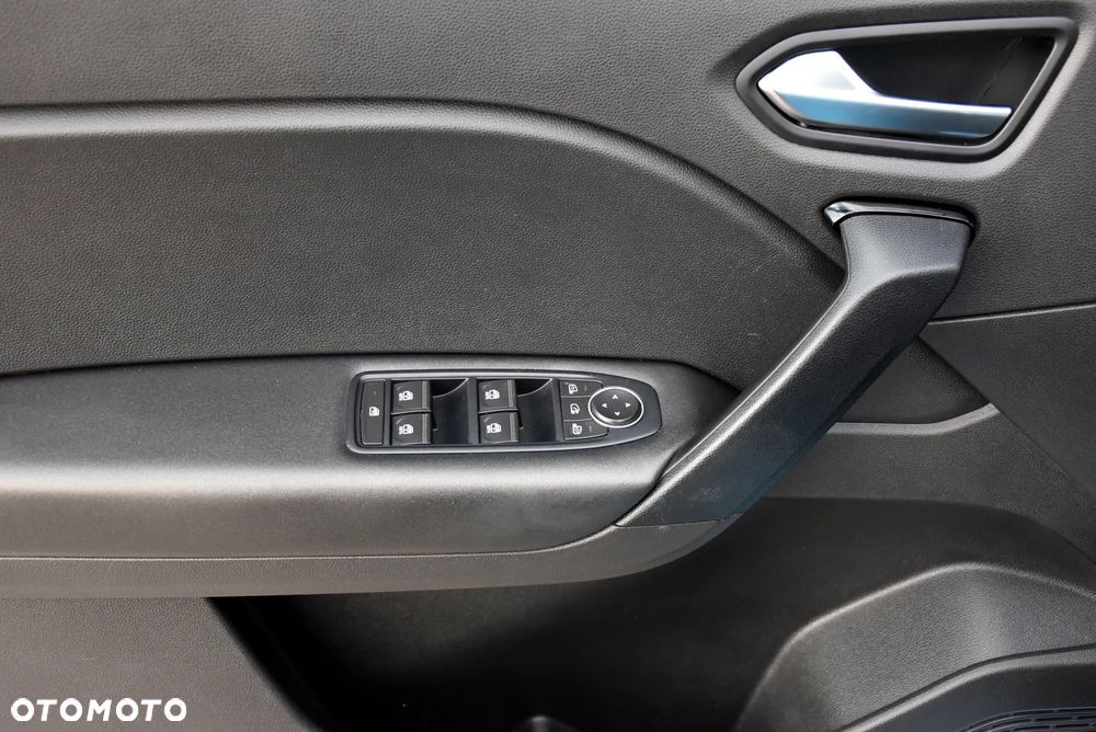 Renault Captur - 18