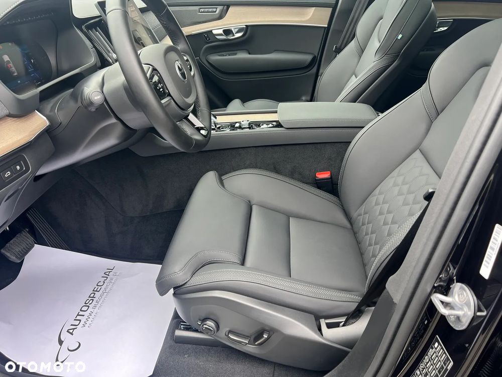 Volvo XC 90 T8 AWD Recharge Plus Dark - 12