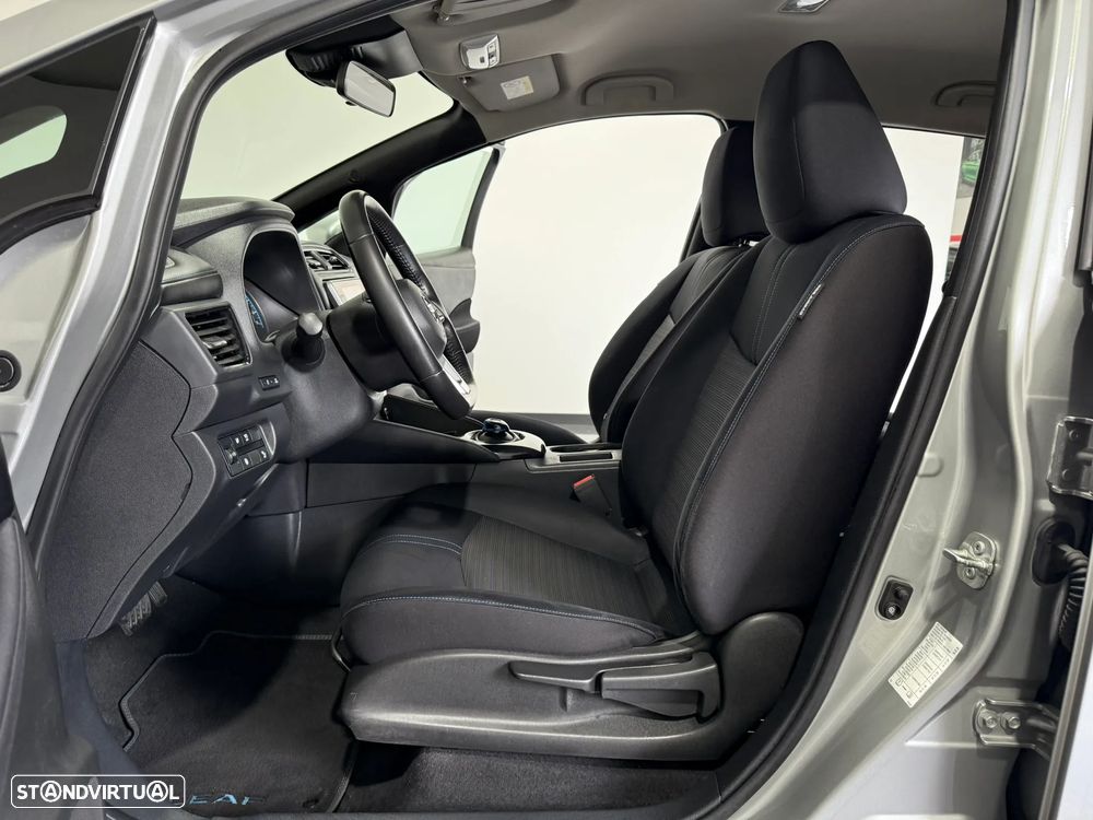 Nissan Leaf Acenta Access - 33