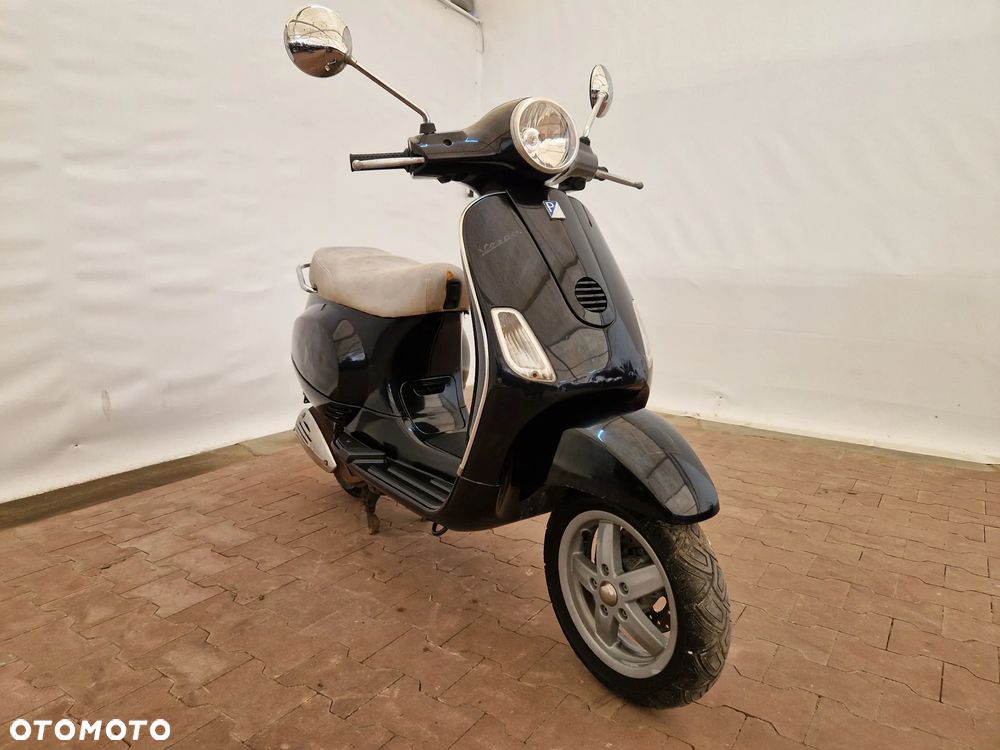Piaggio Vespa - 4