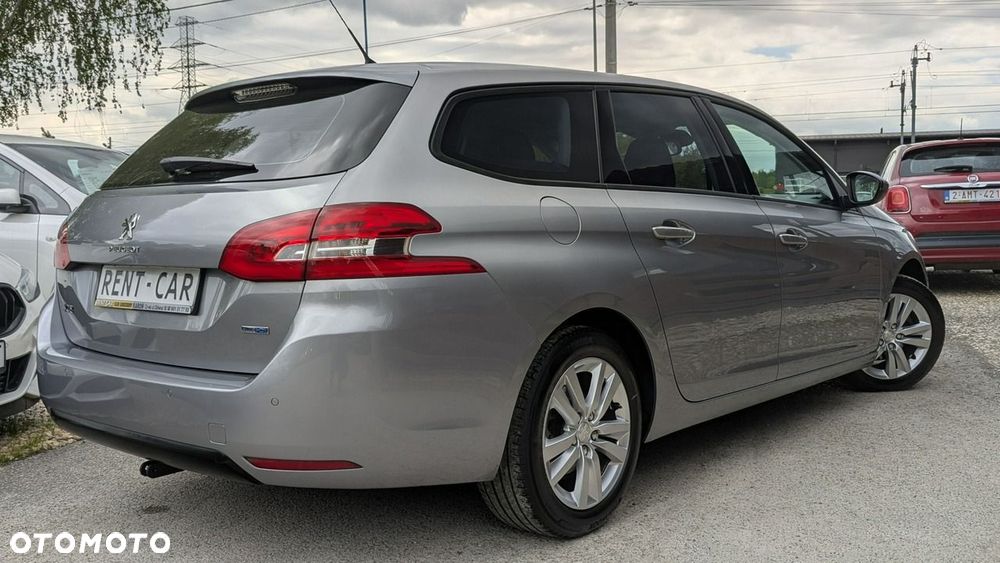 Peugeot 308 - 16