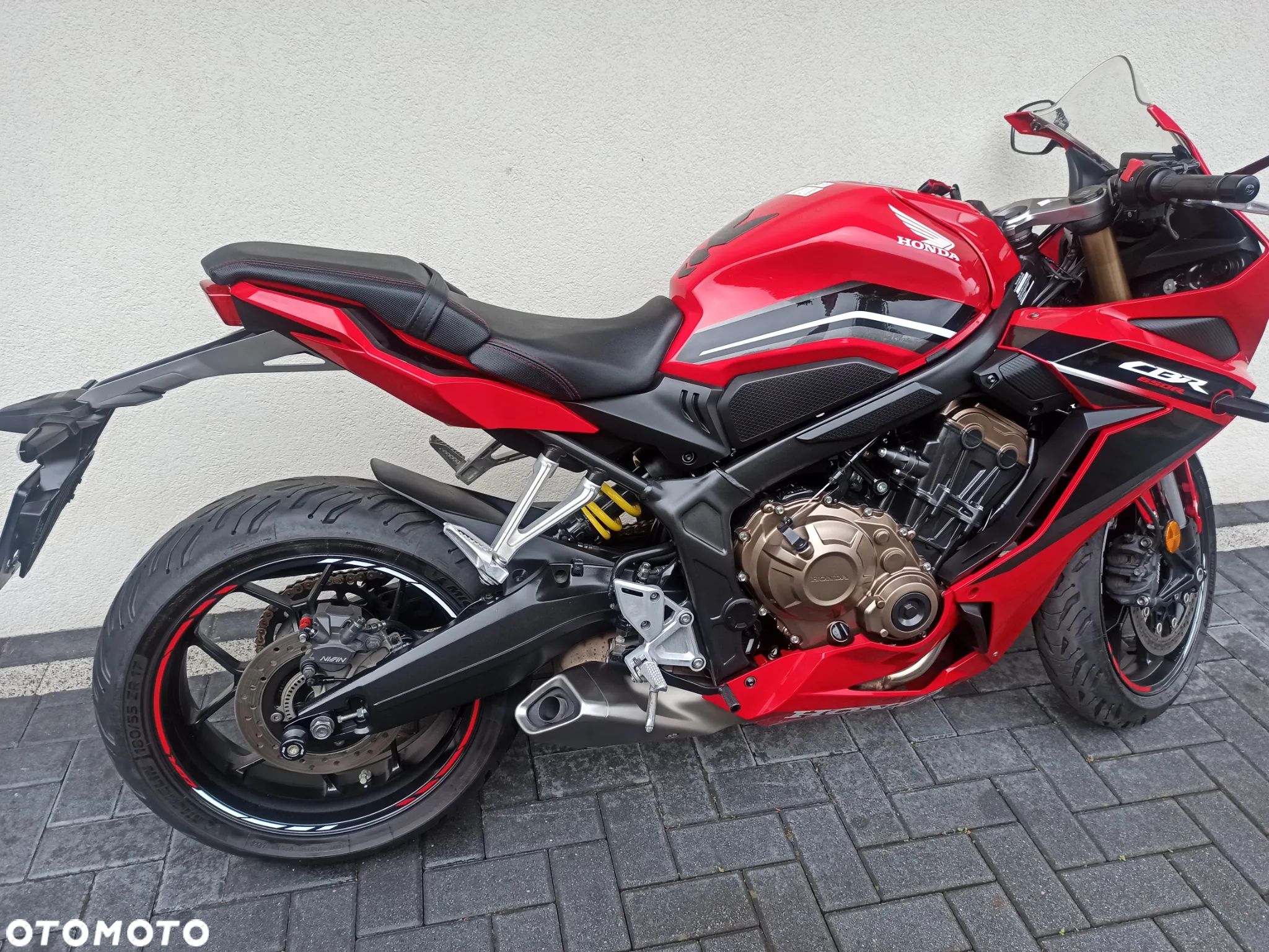 Honda CBR - 9
