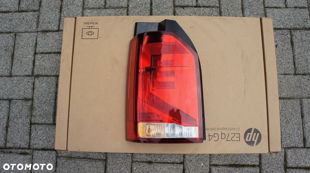 TYLNA LEWA LAMPA VW TRANSPORTER T6.1