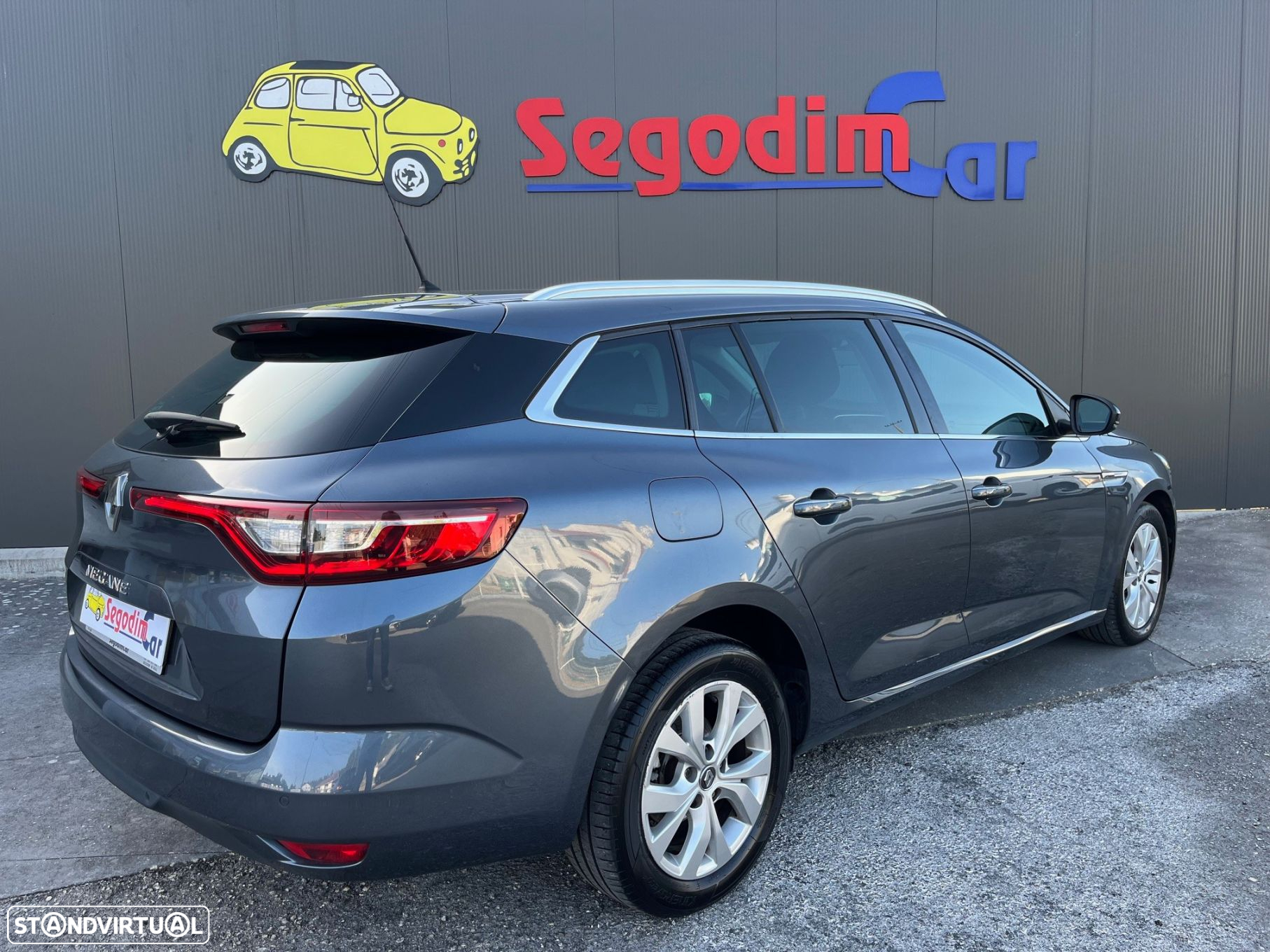 Renault Mégane Sport Tourer 1.5 dCi Limited - 4